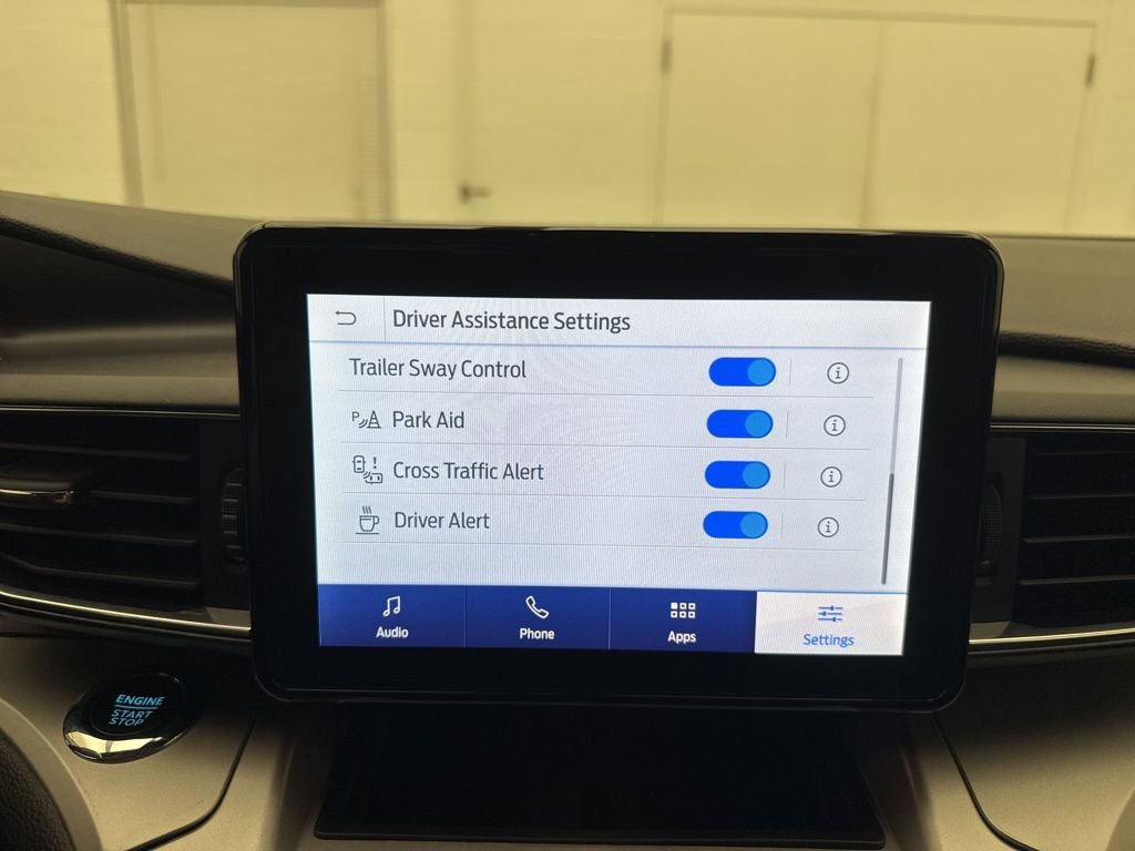 Used 2022 Ford Explorer XLT image 31