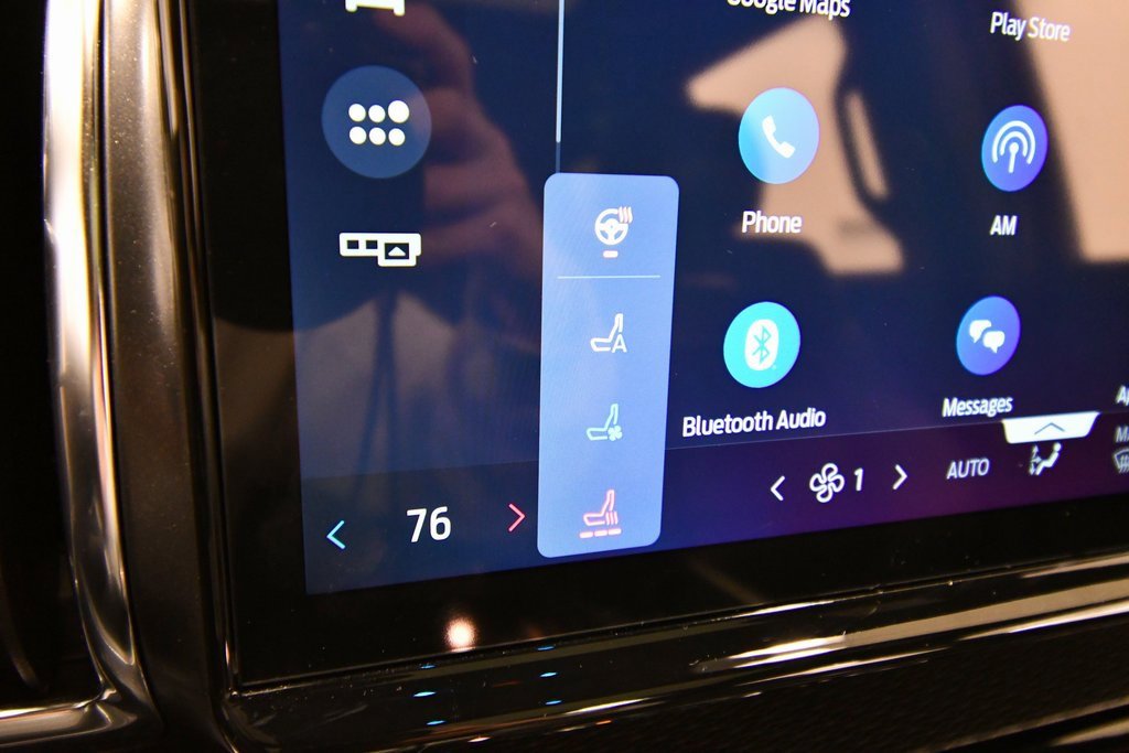 Used 2025 Ford Expedition Max Platinum w/ Stealth Performance Package image 29