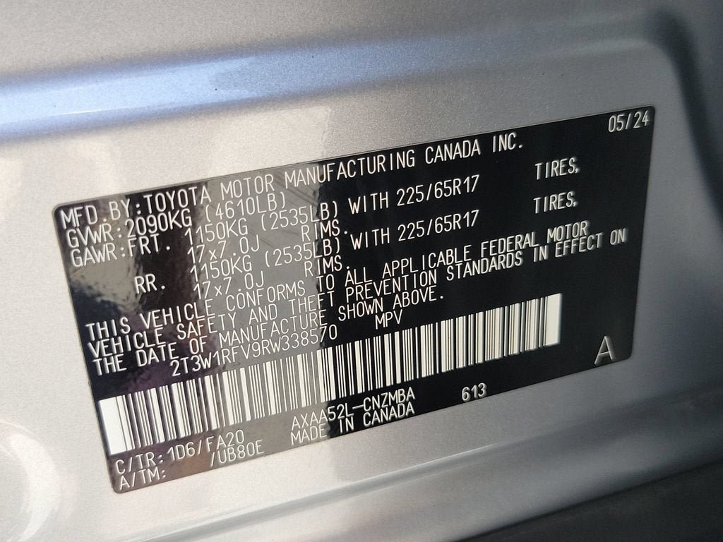 Used 2024 Toyota RAV4 XLE FWD image 32