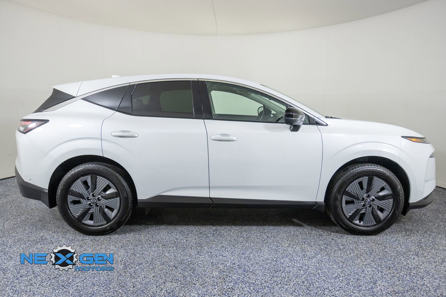Used 2025 Nissan Murano SL AWD/4WD image 8