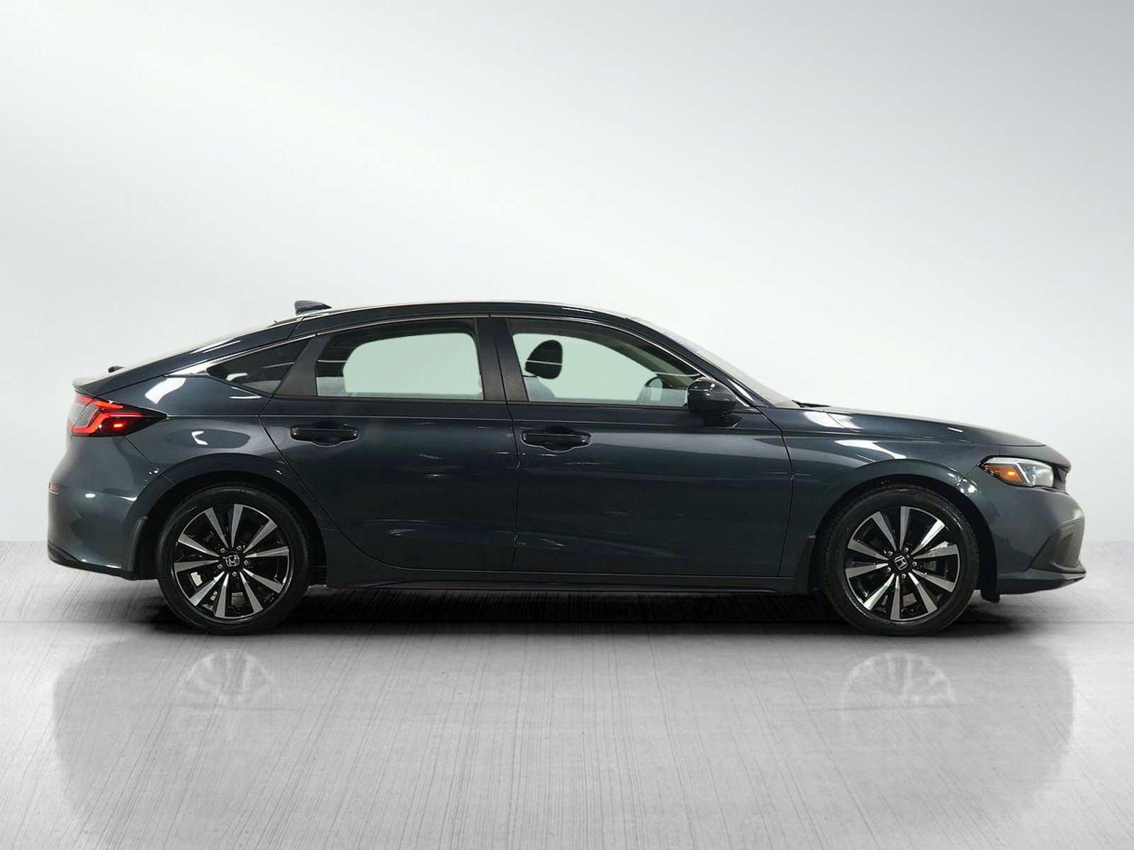 Used 2022 Honda Civic EX-L image 6