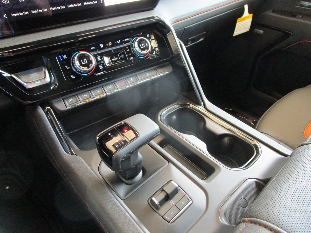 New 2026 GMC Sierra 1500 AT4 w/ AT4 Premium Package AWD/4WD image 46