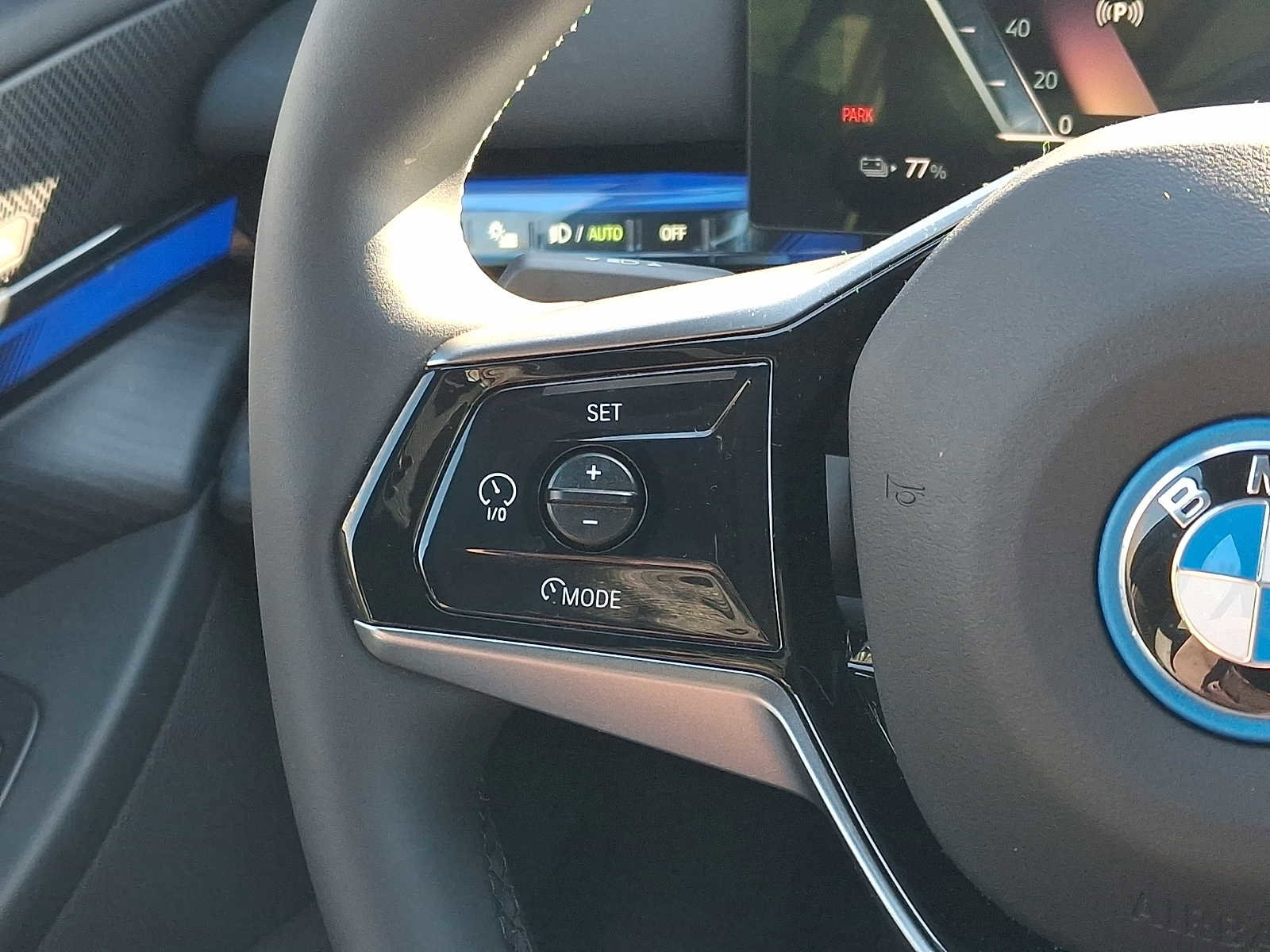 Used 2024 BMW i5 eDrive40i w/ Premium Package image 21