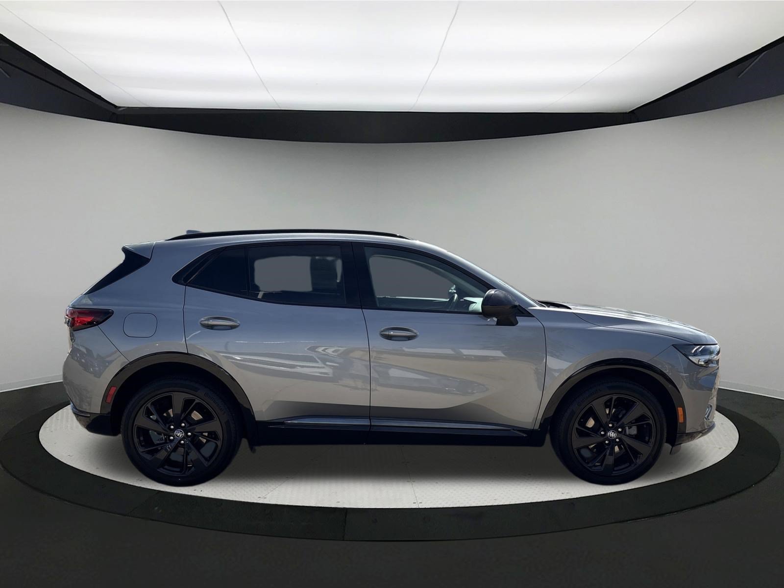 Used 2023 Buick Envision Essence w/ Technology Package I AWD/4WD image 4