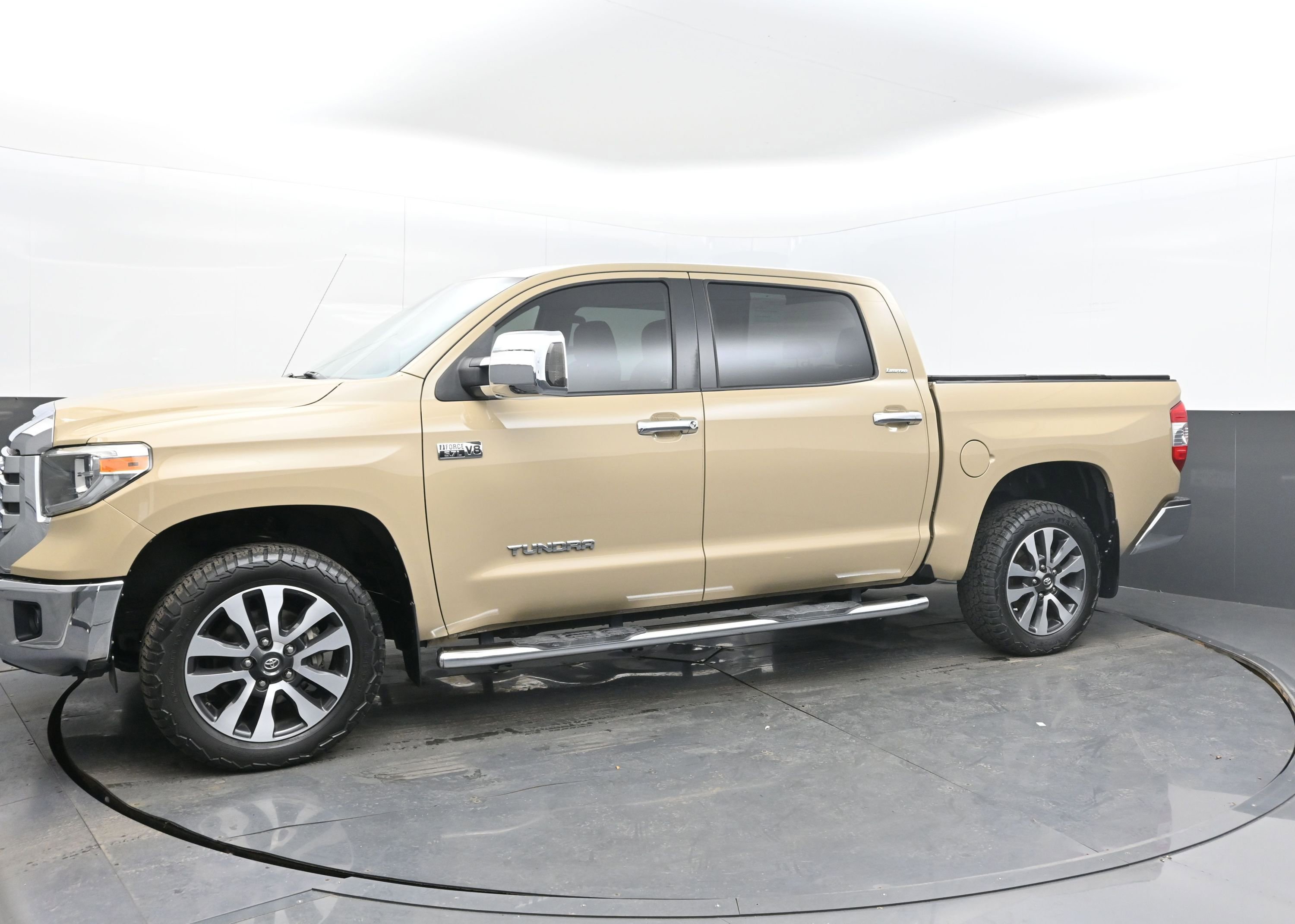 Used 2019 Toyota Tundra Limited image 4