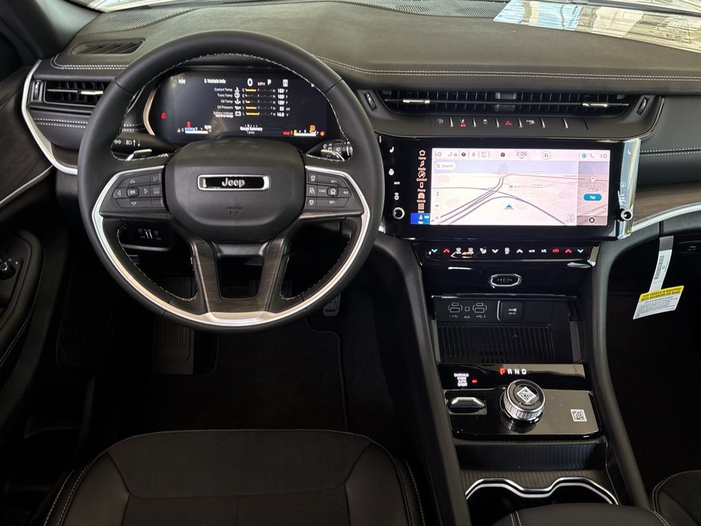 New 2026 Jeep Grand Cherokee Altitude AWD/4WD image 11