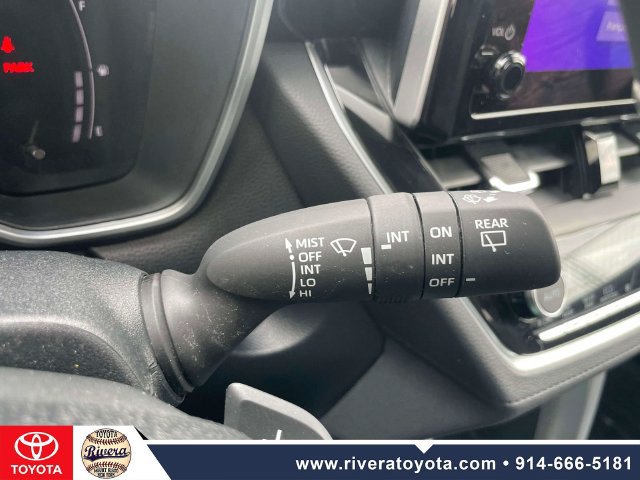 Used 2024 Toyota Corolla Cross AWD Hybrid w/ Convenience Package image 24