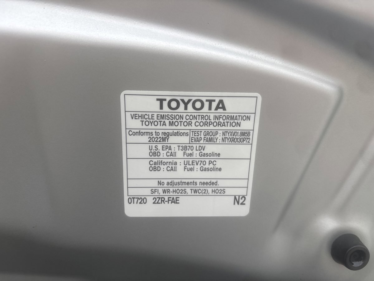 Used 2022 Toyota Corolla LE image 32