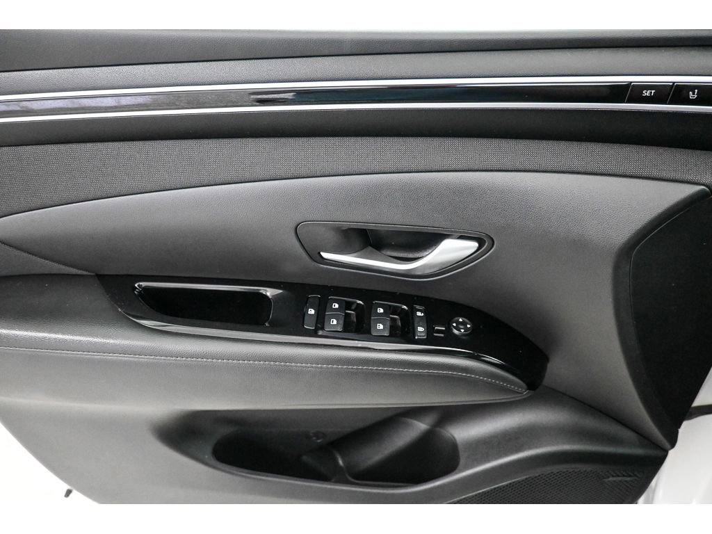 Used 2023 Hyundai Tucson Limited image 8