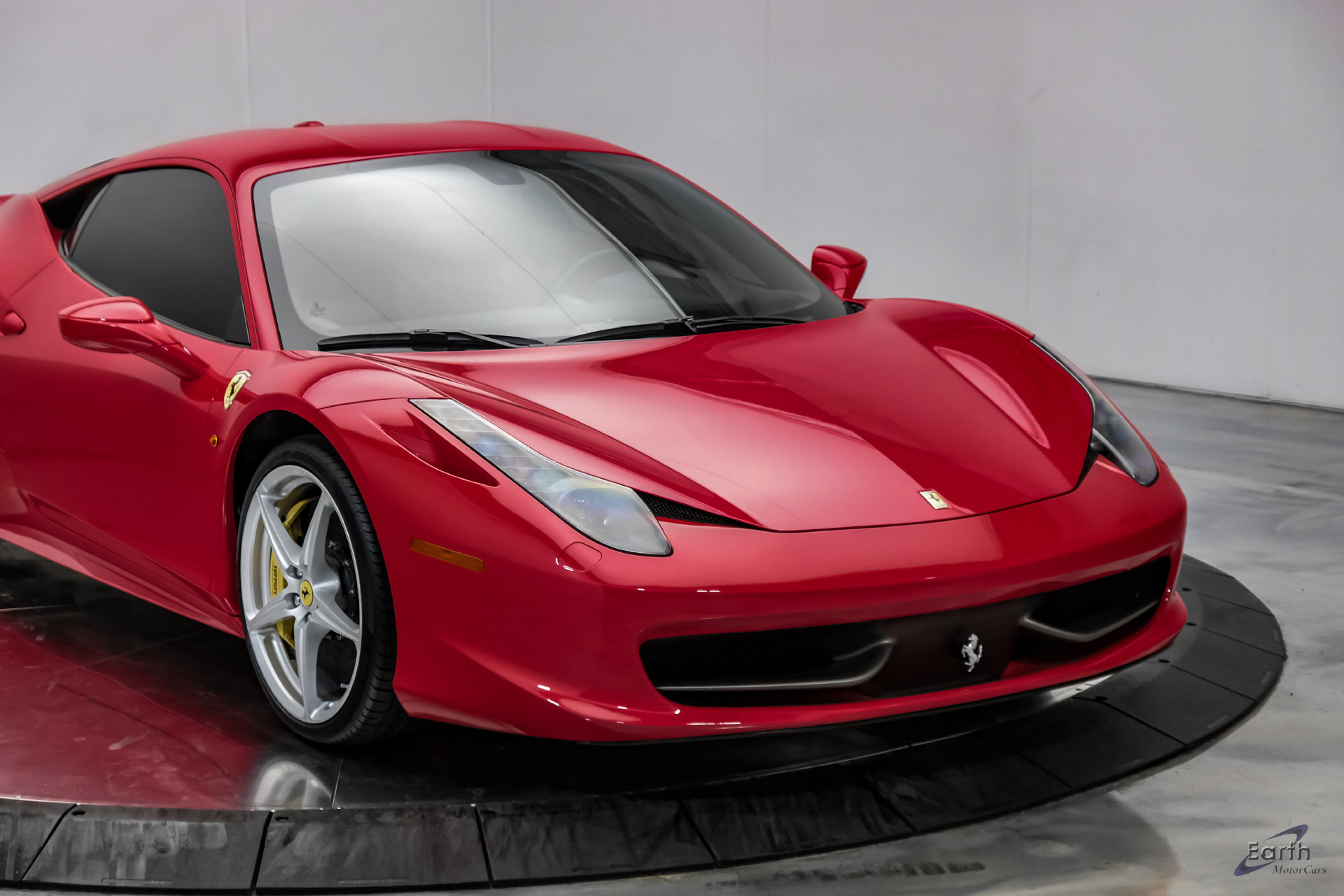 Used 2014 Ferrari 458 Italia Coupe RWD image 34