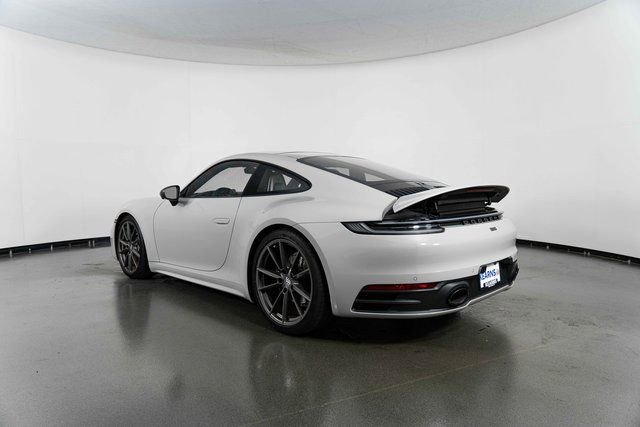 Used 2024 Porsche 911 Carrera T image 6