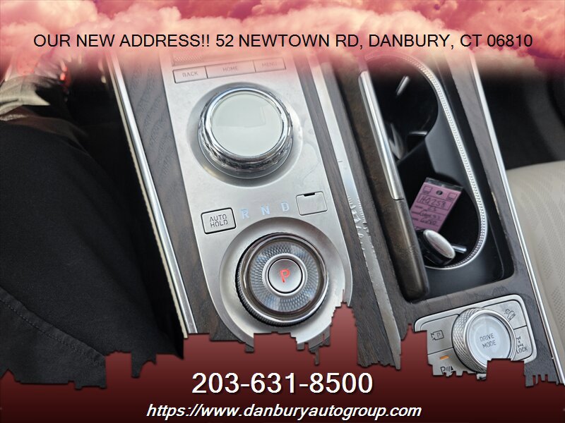 Used 2023 Genesis GV80 2.5T w/ Prestige Package image 18