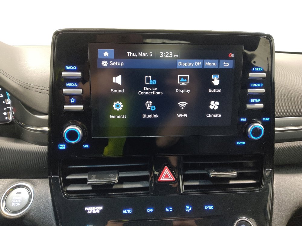 Used 2021 Hyundai Ioniq SE image 25