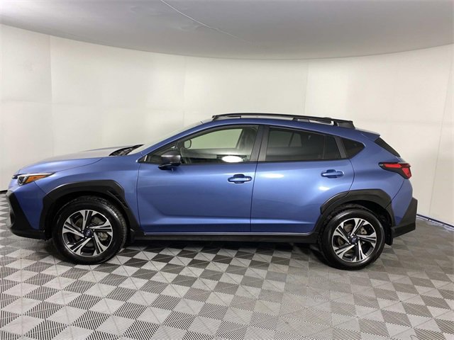 Used 2024 Subaru Crosstrek 2.0i Premium image 5