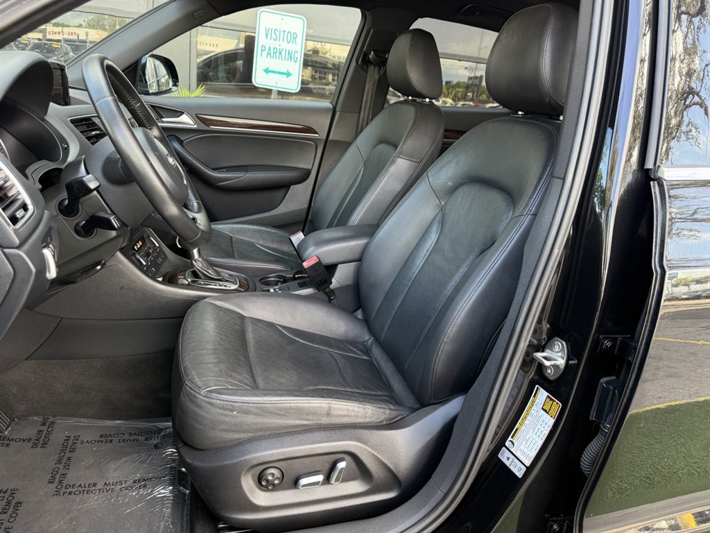Used 2016 Audi Q3 2.0T Premium Plus w/ Technology Package AWD/4WD image 12