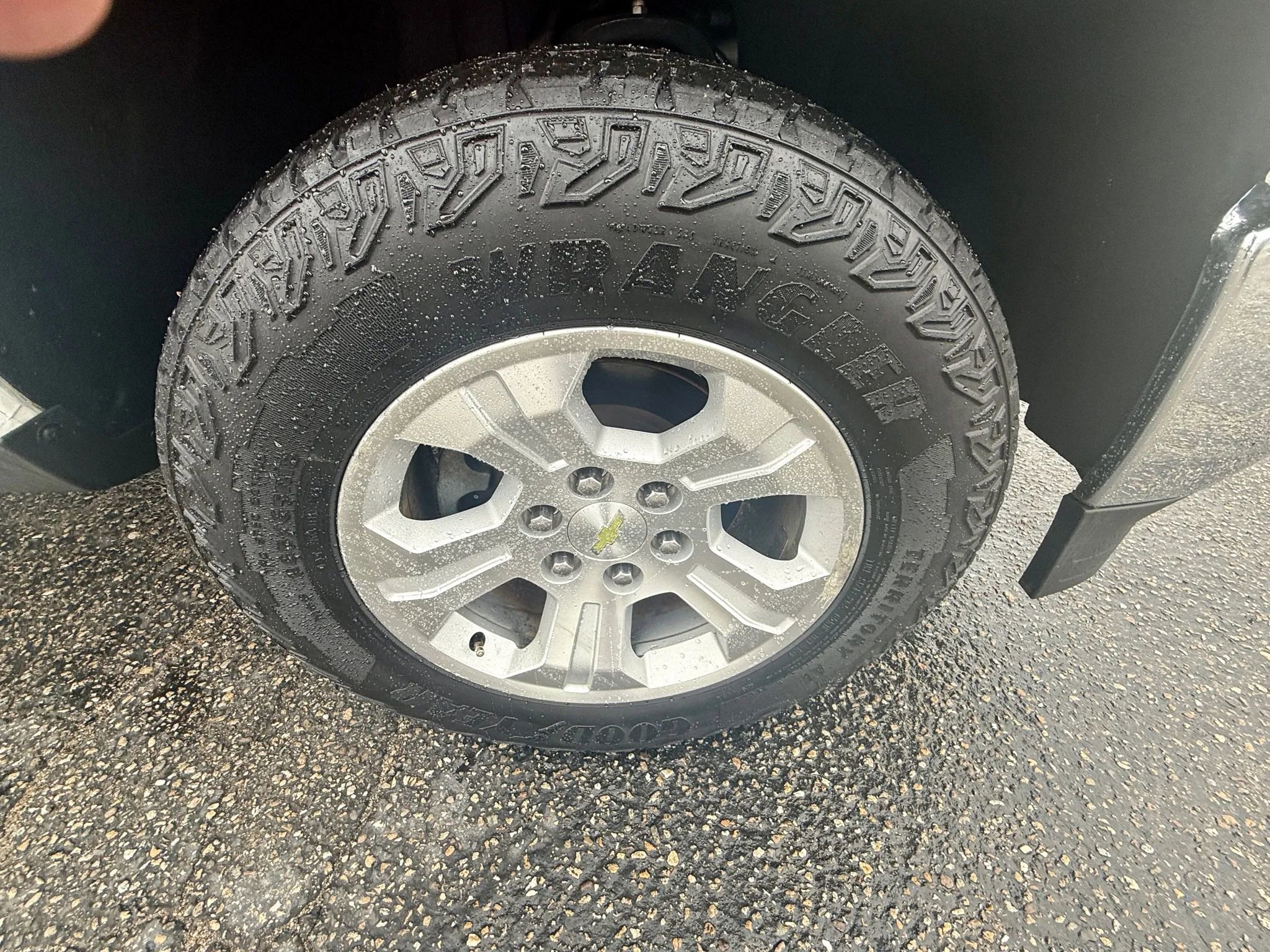 Used 2015 Chevrolet Silverado 1500 LT w/ LT Convenience Package image 16