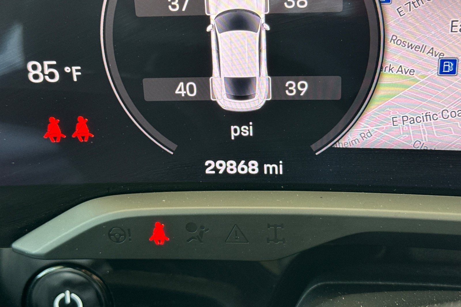 Certified 2022 Porsche Taycan image 25