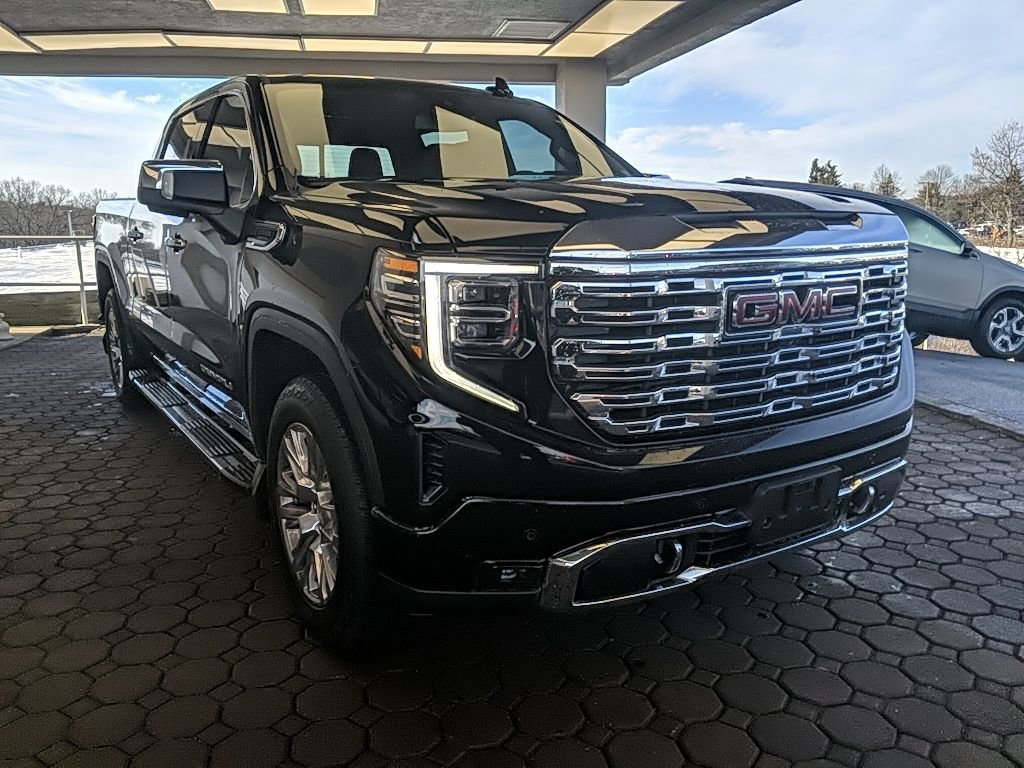 Used 2022 GMC Sierra 1500 Denali image 3