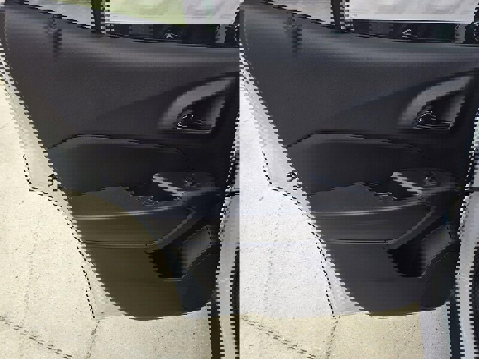 New 2026 Chevrolet Trax LT w/ Driver Confidence Package image 24