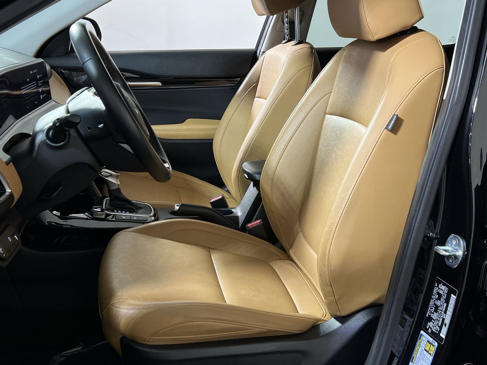 Used 2024 Kia Seltos EX image 11