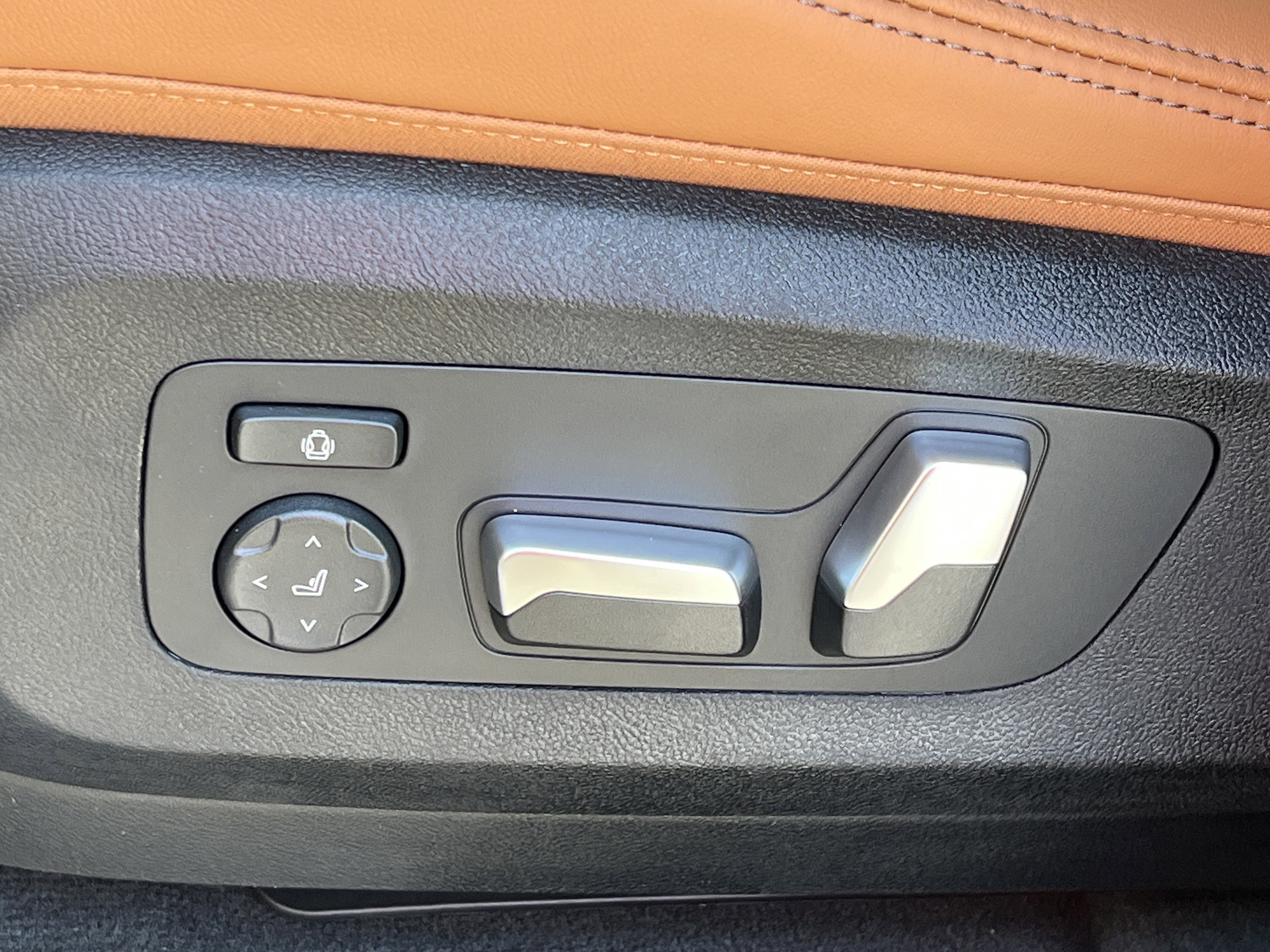 New 2026 BMW X5 xDrive50e AWD/4WD image 18