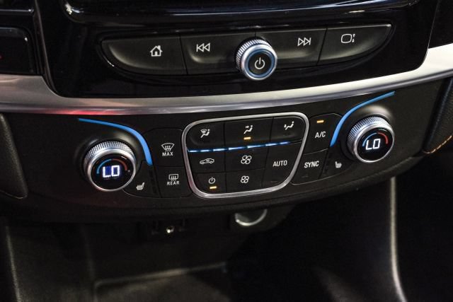 Used 2019 Chevrolet Traverse RS w/ LPO, Floor Liner Package FWD image 31
