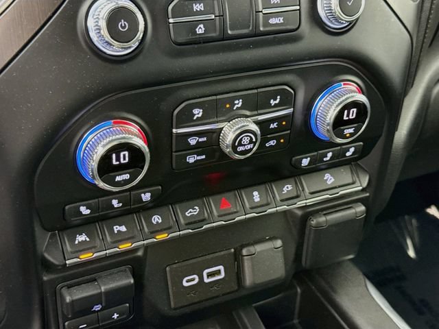 Used 2021 GMC Sierra 1500 AT4 w/ AT4 Value Package AWD/4WD image 16