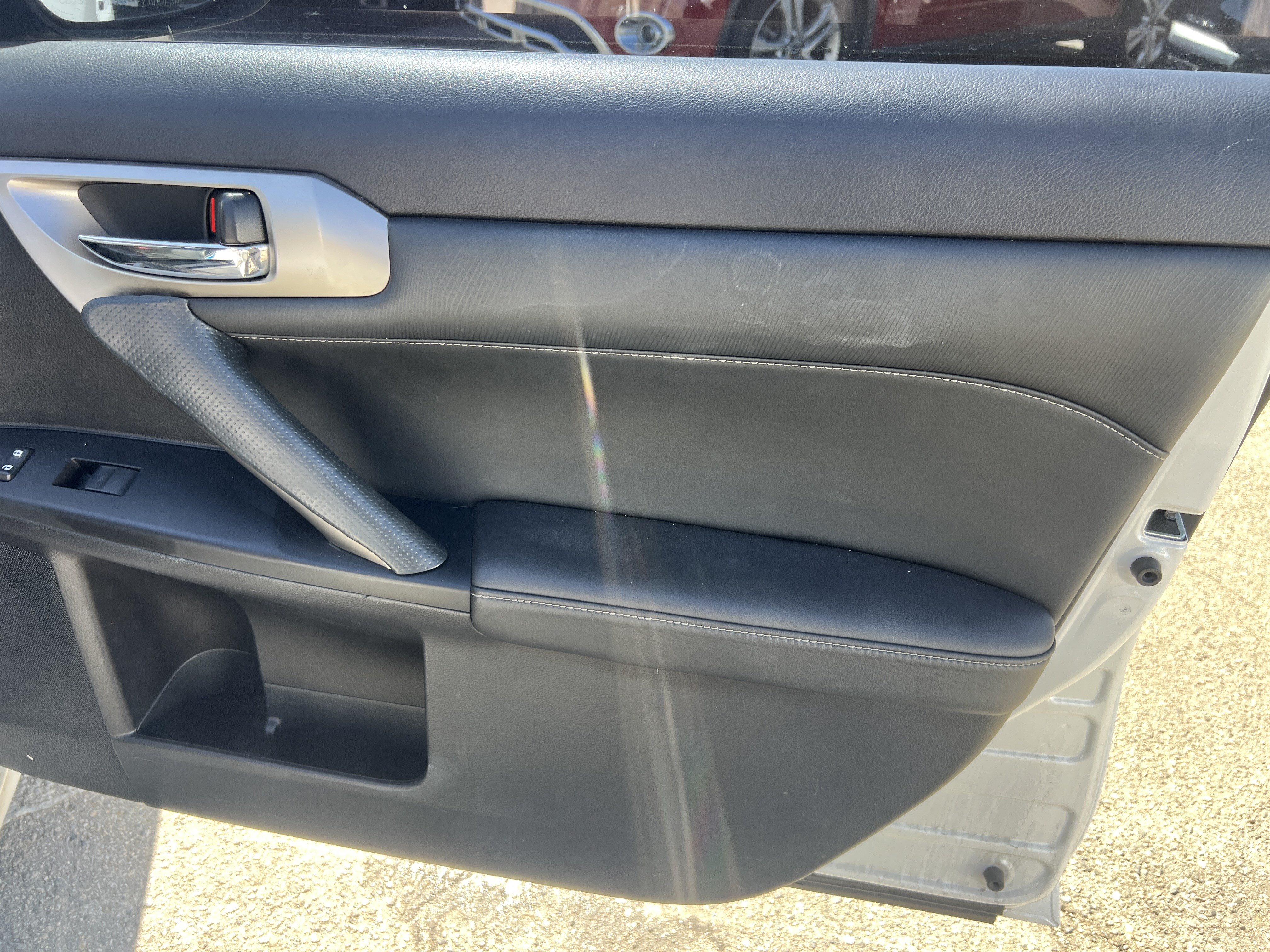 Used 2015 Lexus CT 200h FWD image 22