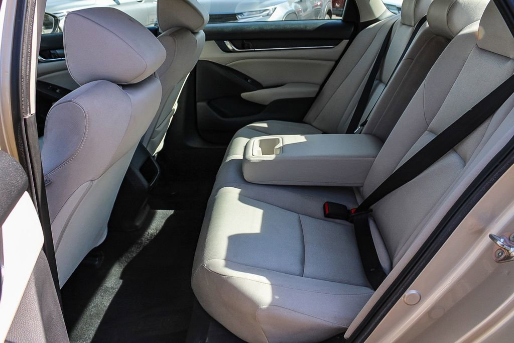 Used 2019 Honda Accord LX image 18