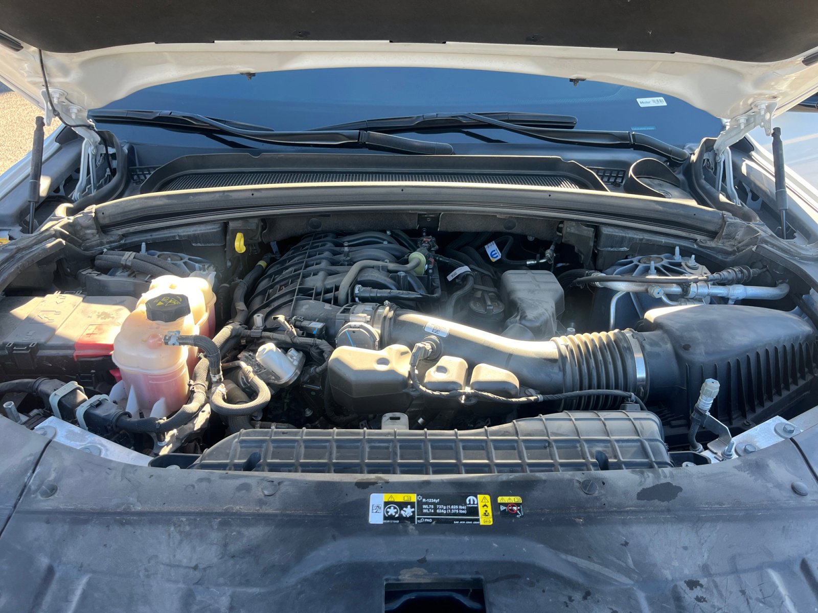 Used 2025 Jeep Grand Cherokee Altitude image 21