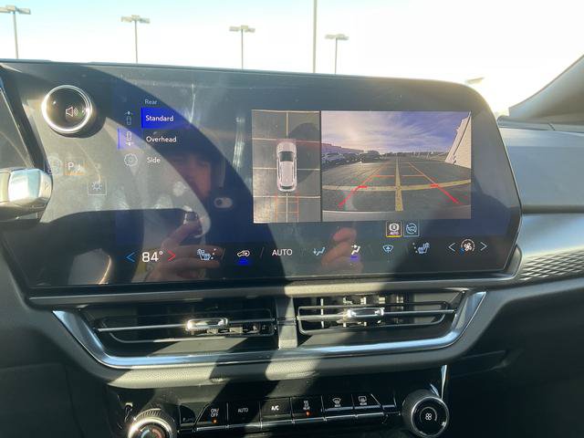New 2026 Chevrolet Equinox EV LT w/ Comfort Package FWD image 20