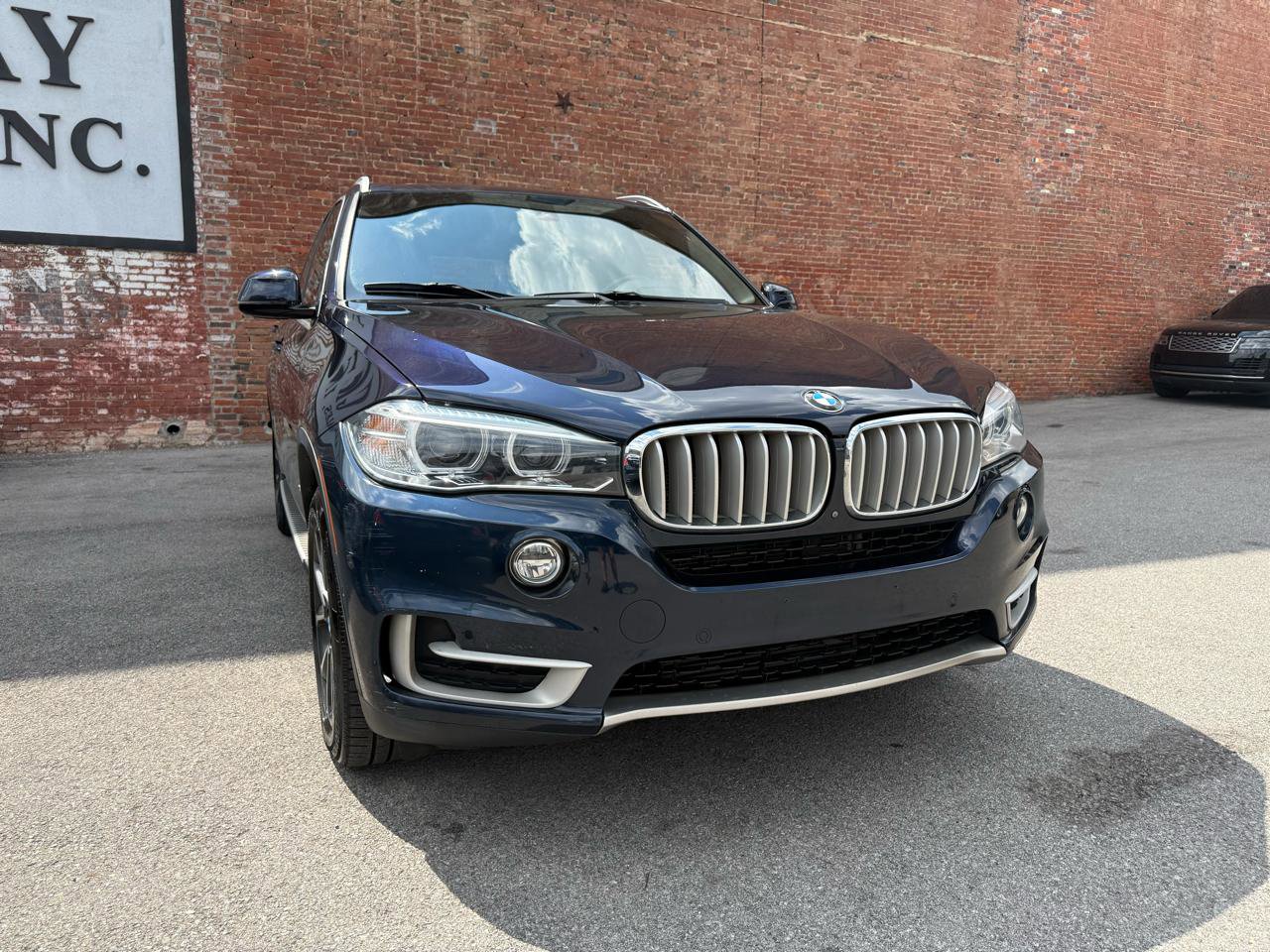 Used 2018 BMW X5 xDrive35i AWD/4WD image 2