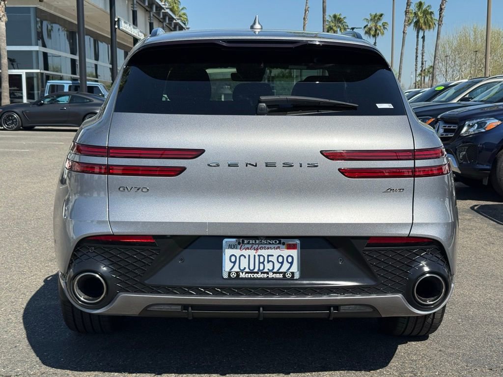 Used 2023 Genesis GV70 2.5T Sport Prestige w/ Sport Prestige Package image 18