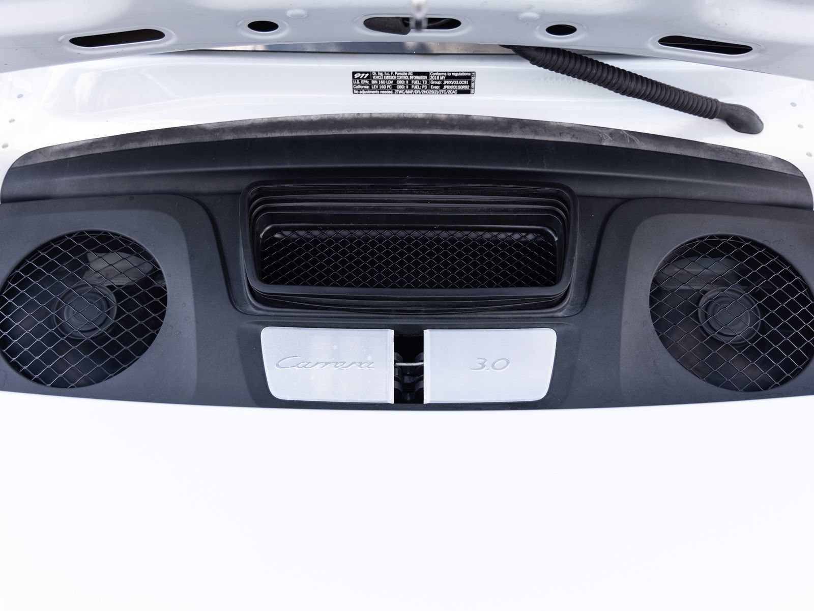 Certified 2018 Porsche 911 Carrera T RWD image 27