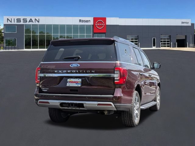 Used 2023 Ford Expedition Limited AWD/4WD image 3