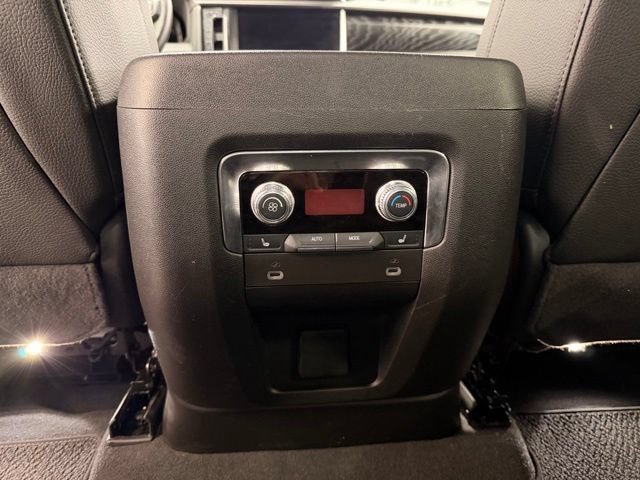 Used 2024 GMC Yukon Denali w/ Max Trailering Package AWD/4WD image 25