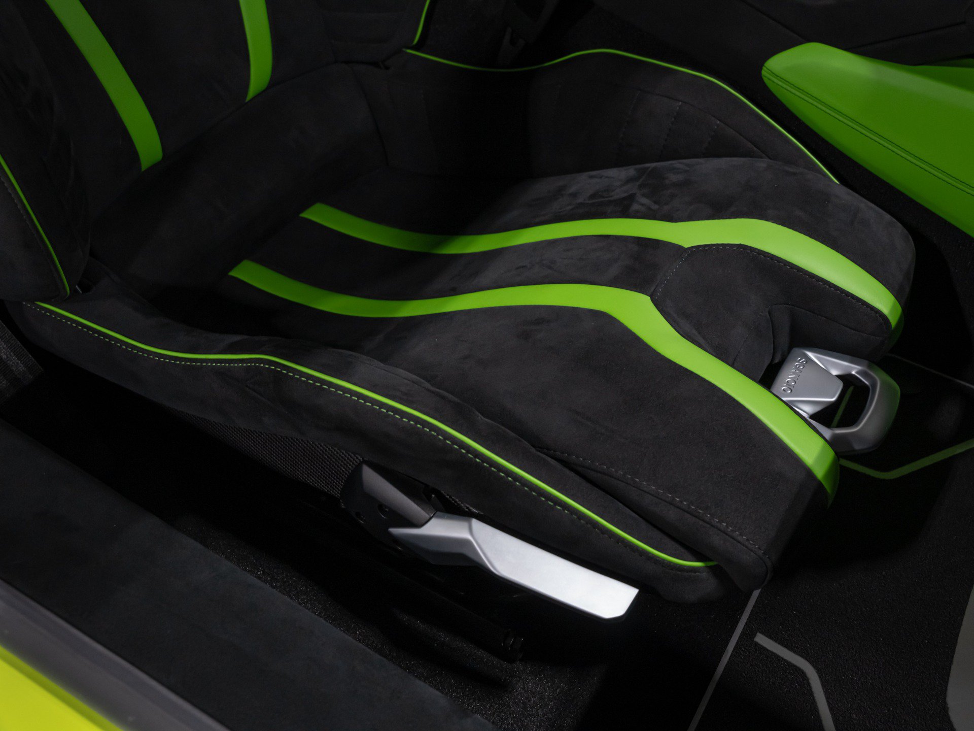 Used 2023 Lamborghini Huracan STO RWD image 73