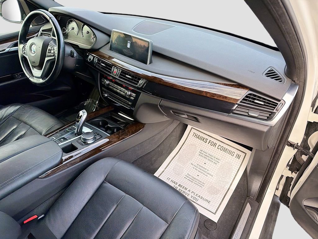 Used 2017 BMW X5 xDrive40e image 14