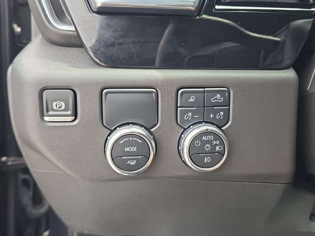 Certified 2025 GMC Sierra 1500 SLT RWD image 22