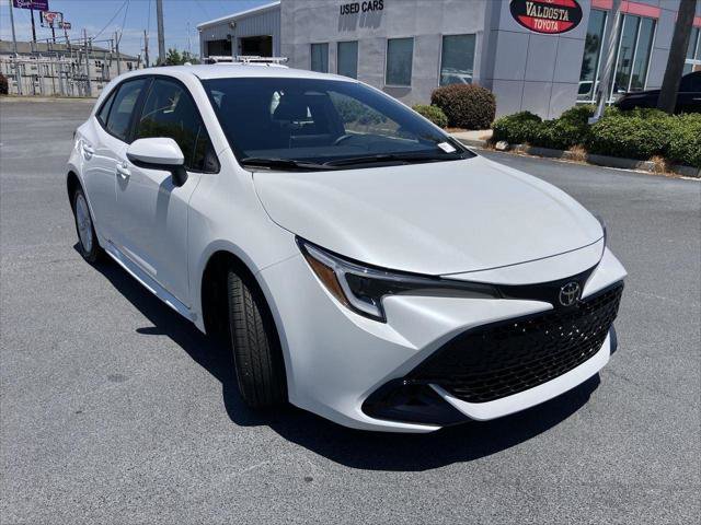 Certified 2025 Toyota Corolla SE FWD image 7