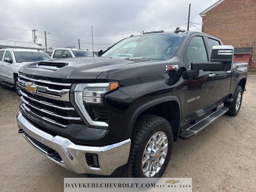 Used 2025 Chevrolet Silverado 2500 LTZ w/ LTZ Plus Package