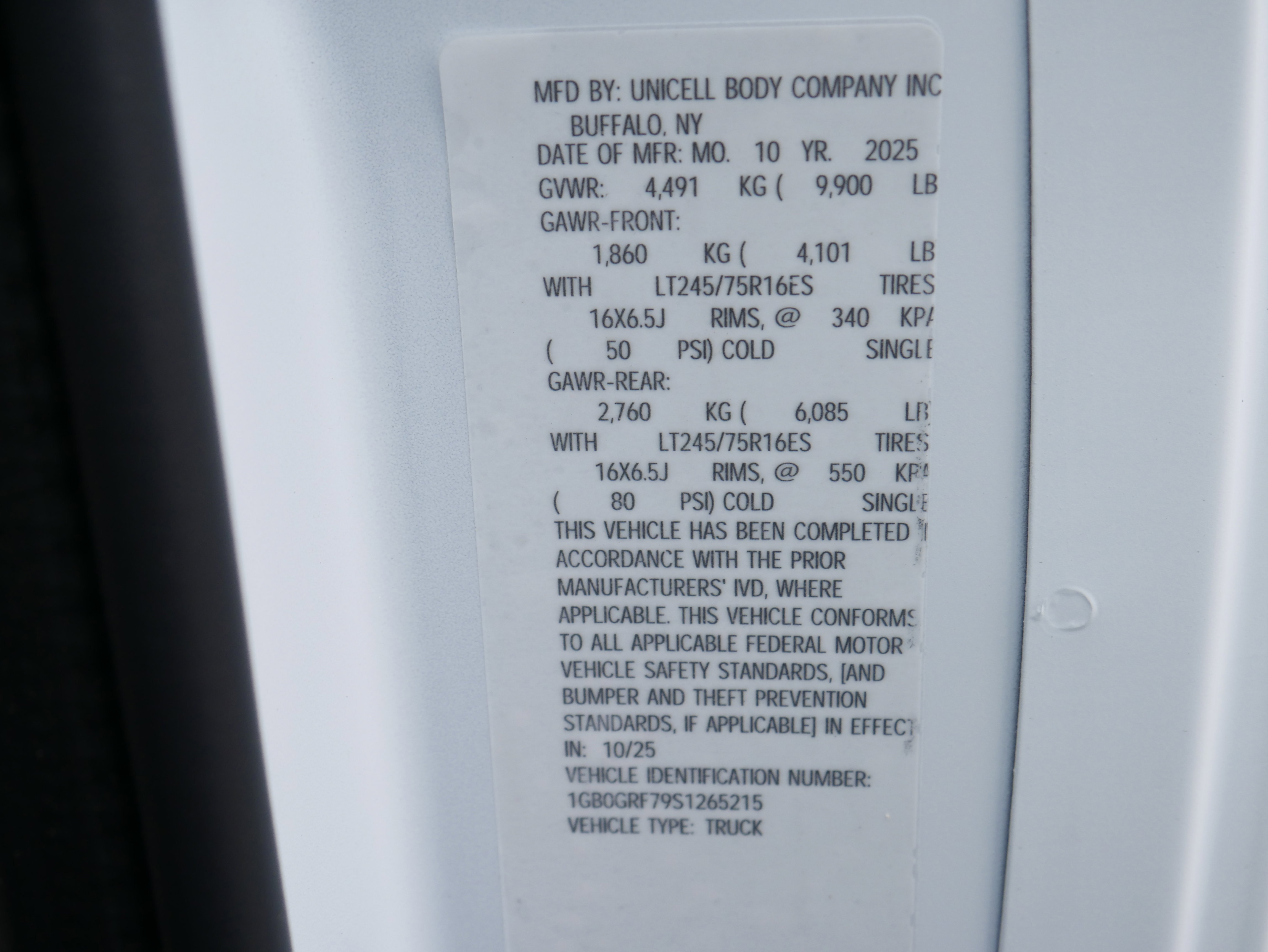 New 2025 Chevrolet Express 3500 w/ Power Convenience Package image 32