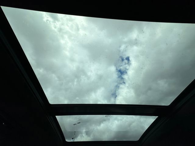 Used 2022 Cadillac XT6 Sport w/ Platinum Package image 19