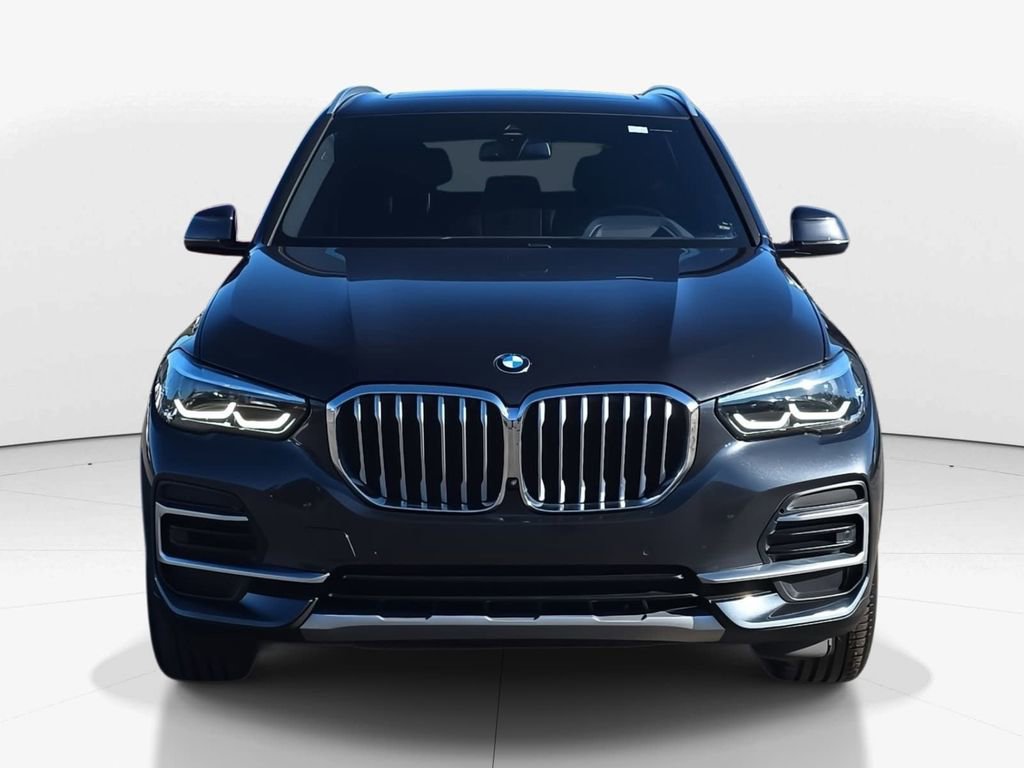 Used 2023 BMW X5 xDrive40i w/ Premium Package image 11