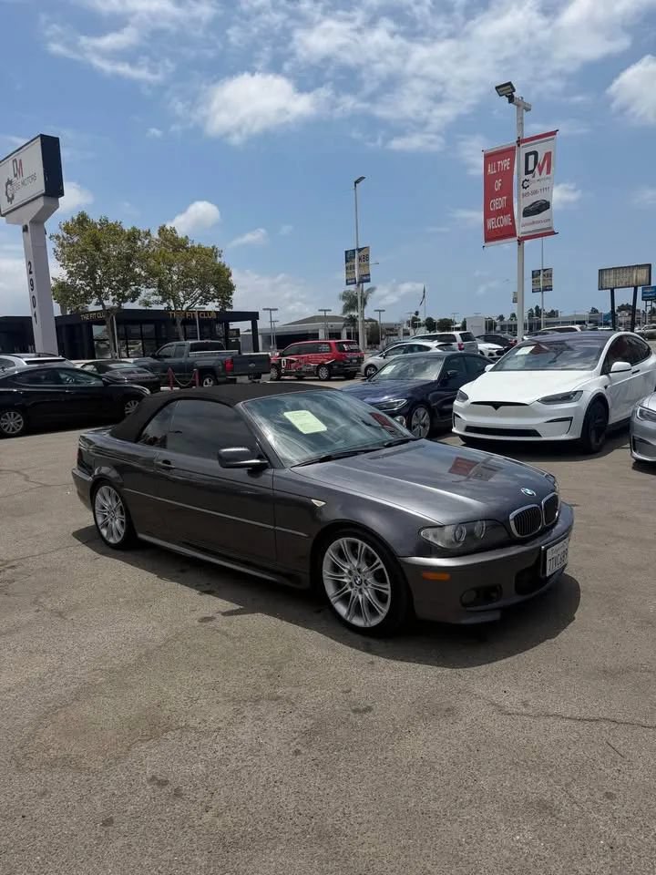 Used 2005 BMW 330Ci Convertible RWD image 4