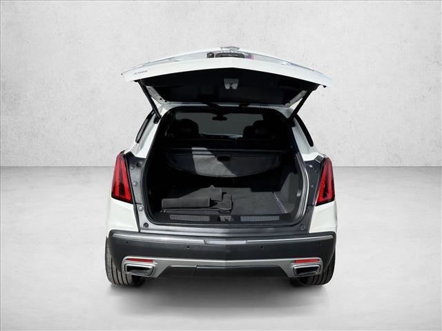 Used 2024 Cadillac XT5 Premium Luxury AWD/4WD image 7