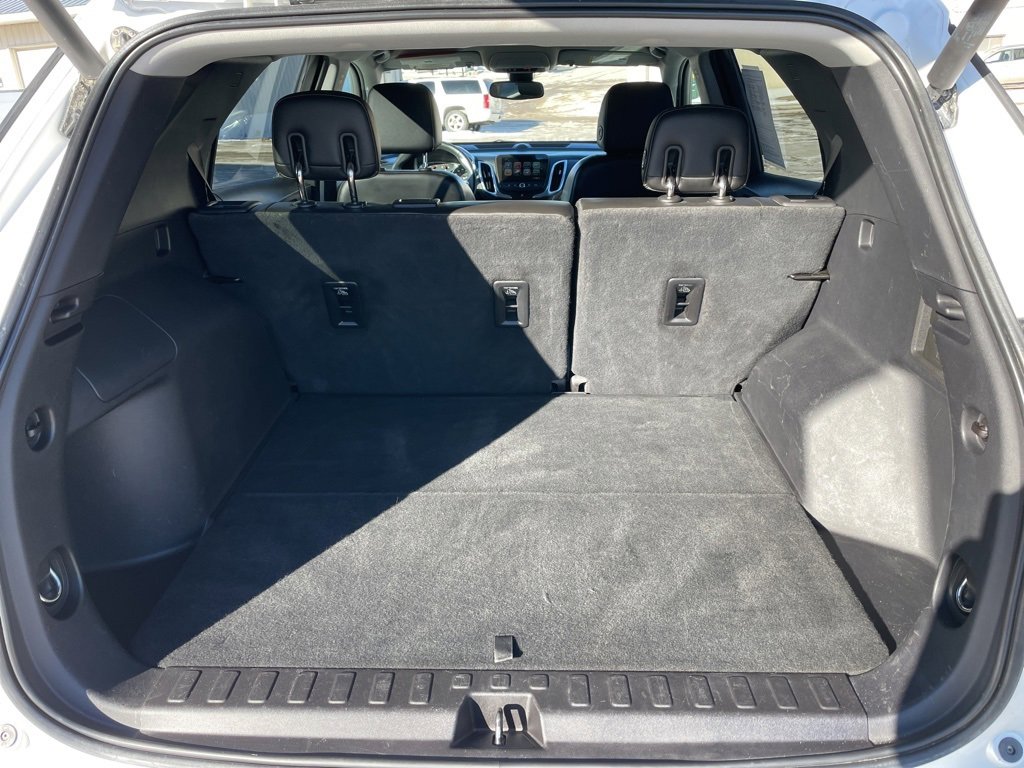 Used 2018 Chevrolet Equinox Premier image 15