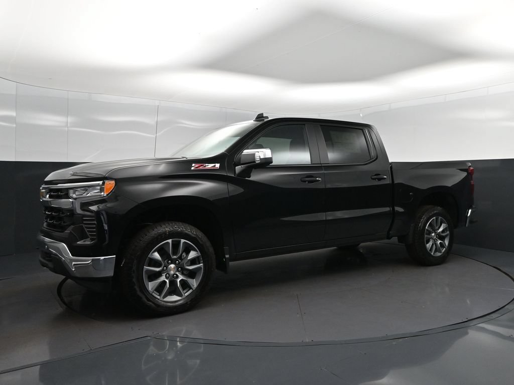 New 2026 Chevrolet Silverado 1500 LT w/ Z71 Off-Road Package AWD/4WD image 3