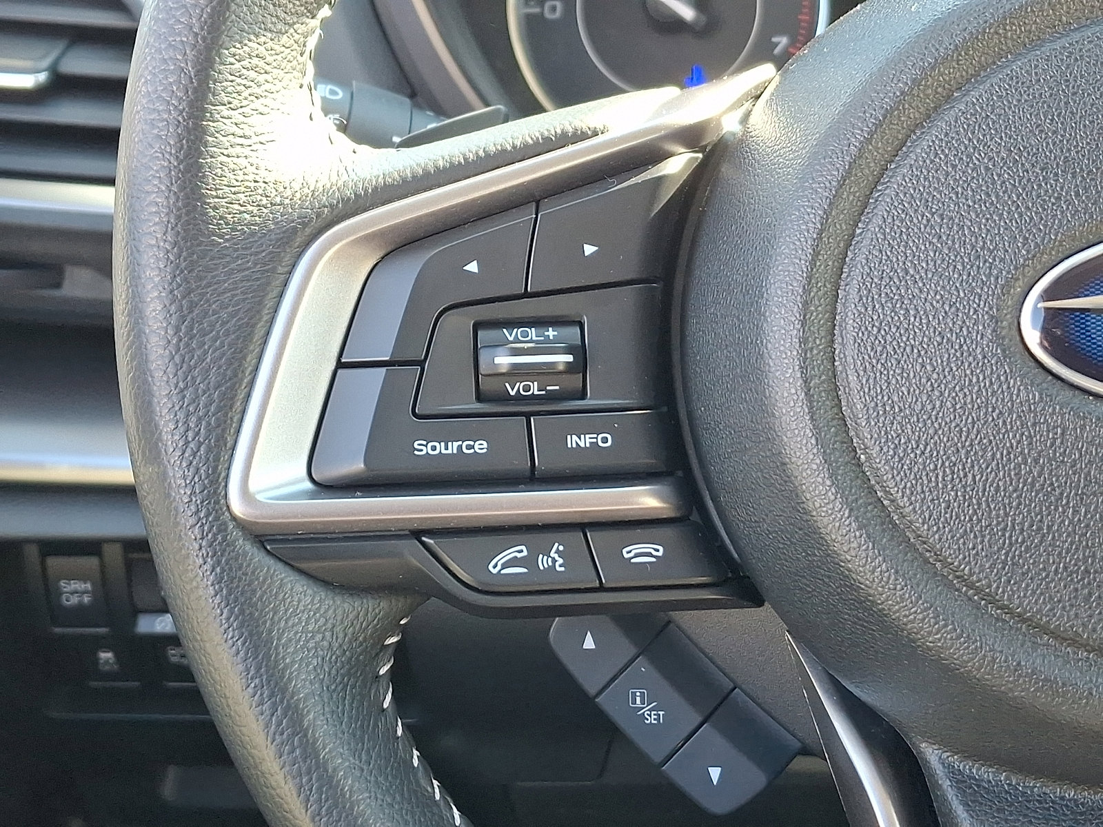 Certified 2022 Subaru Impreza 2.0i Limited image 21