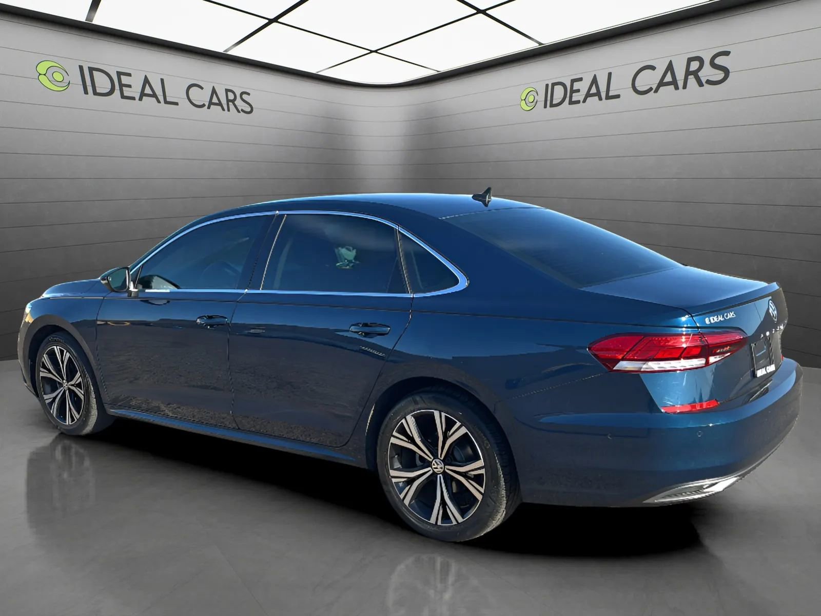 Used 2020 Volkswagen Passat 2.0T SEL FWD image 7